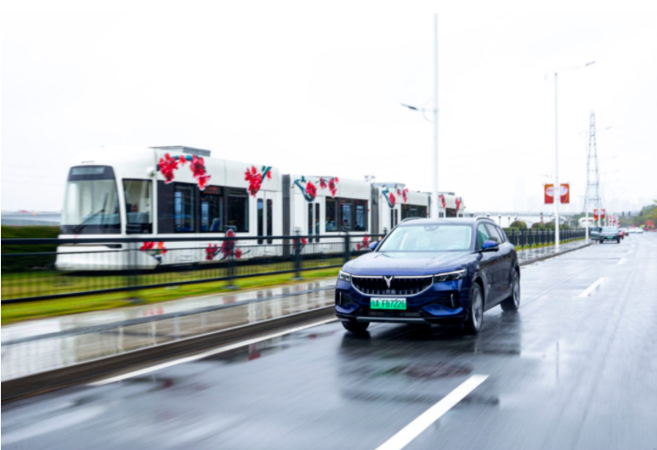 嵐圖汽車 嵐圖汽車