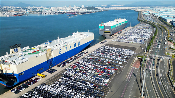 3-現代汽車蔚山工廠海運港口.jpg