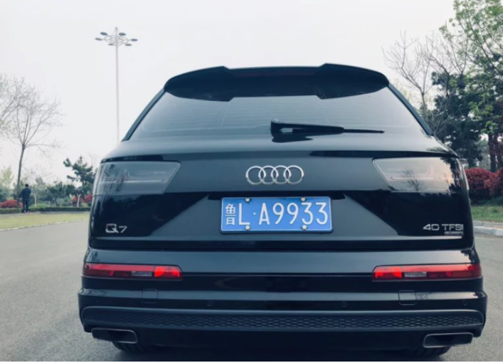 奧迪Q7
